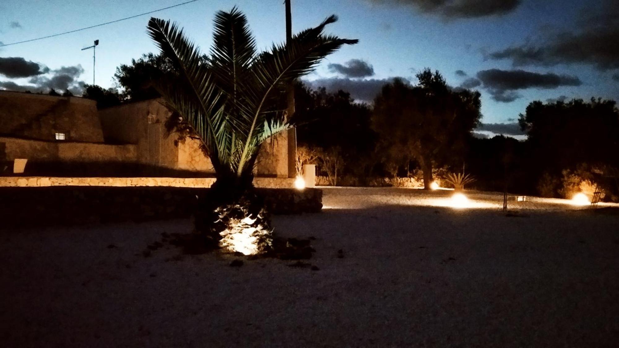 Villa Trullo Bianco Ulivo à Ostuni Extérieur photo