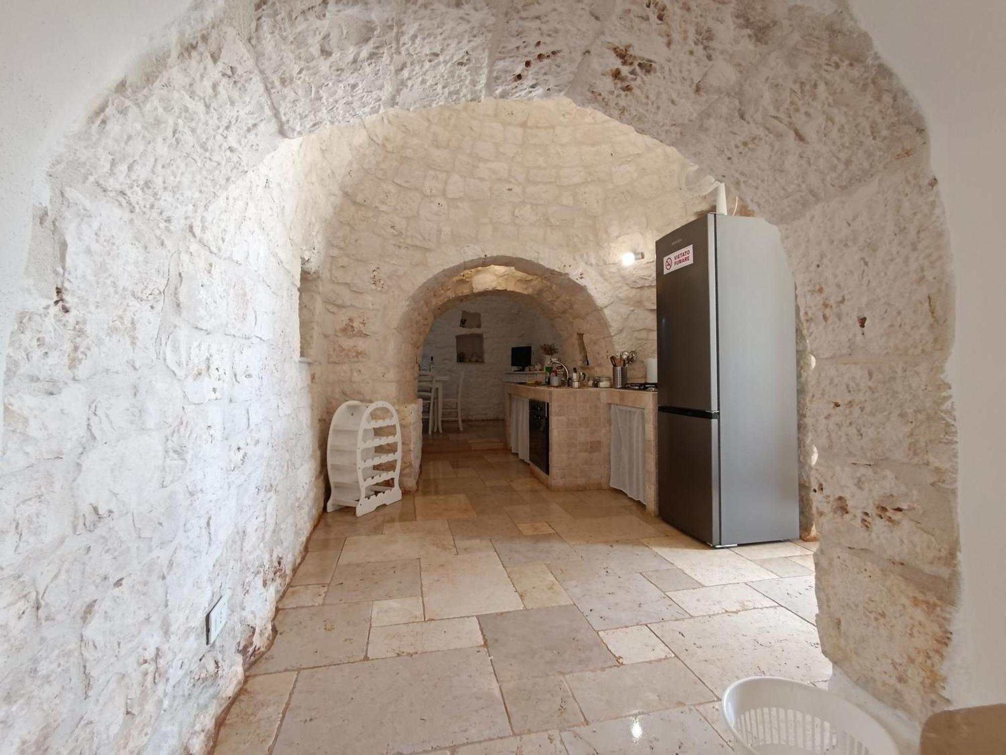 Villa Trullo Bianco Ulivo à Ostuni Extérieur photo